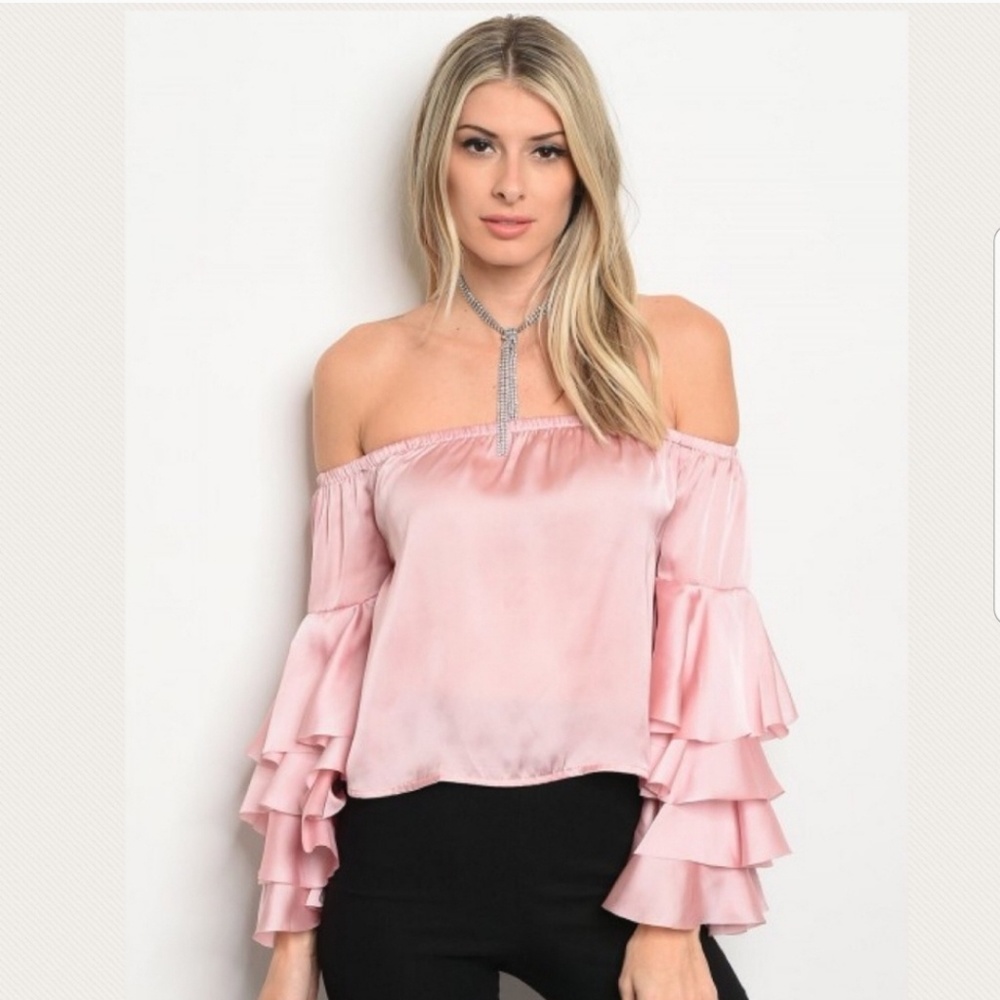 LAST ONE! MEDIUM ๐ป Satin Ruffle Blouse - Picture 2 of 2